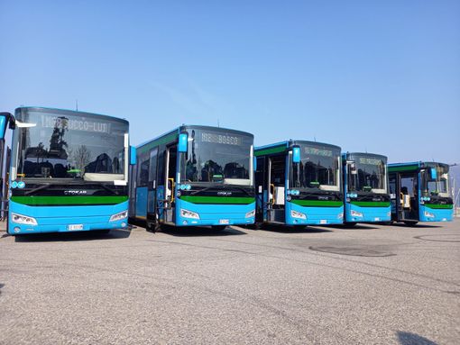 Luino: sette nuovi bus in servizio per Autolinee Varesine Luino: sette nuovi bus in servizio per Autolinee Varesine