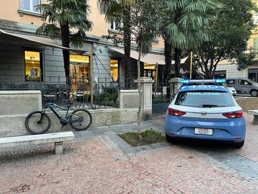 Spaccata da Pirola, ladro se ne va col fondo cassa. E’ il terzo furto in pochi mesi