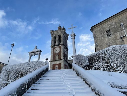 Bertoni: «Domani sera possibili fiocchi fino al Sacro Monte e nelle valli»