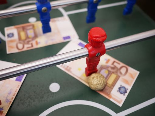 L'era delle scommesse fisiche è finita: scommettere sul calcio ora è più facile L'era delle scommesse fisiche è finita: scommettere sul calcio ora è più facile