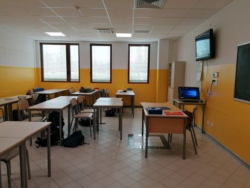Ipotesi riapertura scuole almeno per i più piccoli dopo Pasqua Ipotesi riapertura scuole almeno per i più piccoli dopo Pasqua