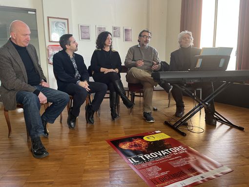 VIDEO. Il Trovatore vuole infiammare Busto: «Credi nell'opera e nel tuo teatro»