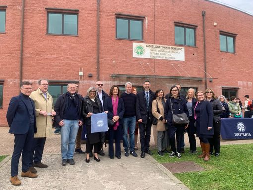 Un grande successo l'Open Day dell'Università dell'Insubria: boom di aspiranti matricole che sono 2.800 Un grande successo l'Open Day dell'Università dell'Insubria: boom di aspiranti matricole che sono 2.800