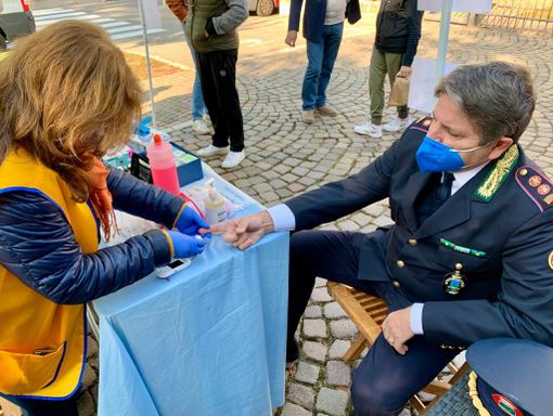 Un momento degli screening per il diabete dello scorso ottobre