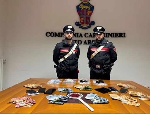 Scoperta una rete di spaccio a Busto: tre arresti e oltre 200 grammi di cocaina sequestrati Scoperta una rete di spaccio a Busto: tre arresti e oltre 200 grammi di cocaina sequestrati