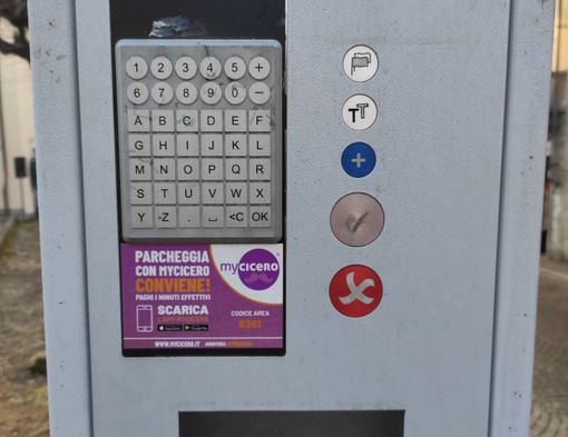 A Gavirate arriva la app MyCicero, per pagare il parcheggio con lo smartphone A Gavirate arriva la app MyCicero, per pagare il parcheggio con lo smartphone