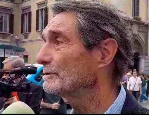 Attilio Fontana in piazza Libertà a Gallarate