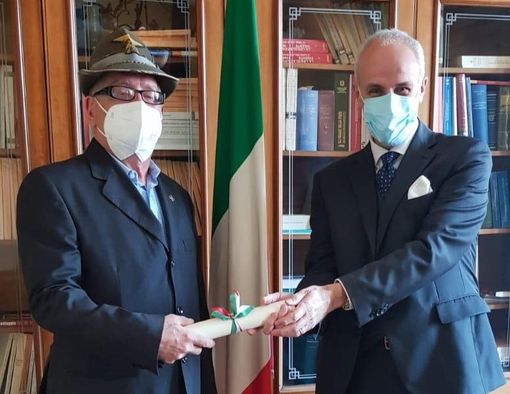 Roberto Caravati con il Prefetto di Varese Dario Caputo Roberto Caravati con il Prefetto di Varese Dario Caputo