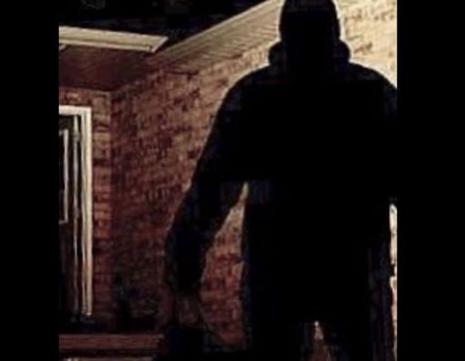 Avvistamenti sospetti tra Avigno e Masnago. «Due uomini alti e grossi si aggirano davanti alle case isolate...» Avvistamenti sospetti tra Avigno e Masnago. «Due uomini alti e grossi si aggirano davanti alle case isolate...»