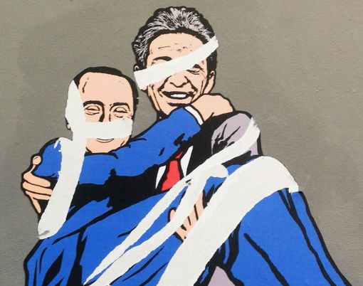 Milano, vandalizzato murale con Berlinguer e Berlusconi