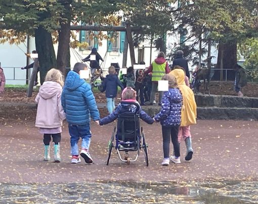 Foto per cortesia dei genitori Foto per cortesia dei genitori