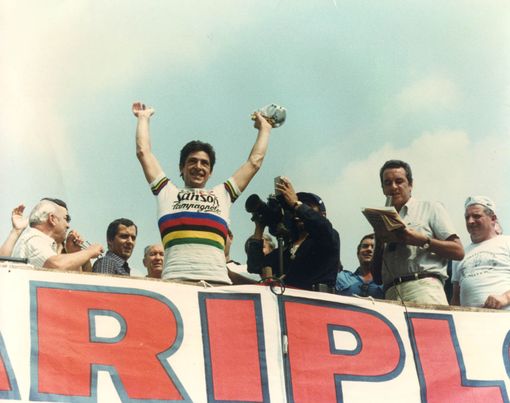 Moser, il campione si racconta sabato nel Salone Estense. E alla sera spettacolo teatrale ai Giardini Moser, il campione si racconta sabato nel Salone Estense. E alla sera spettacolo teatrale ai Giardini