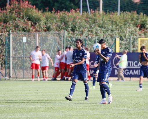 Varesina ko con l'Oltrepò (foto Scaringi - Varesina Calcio) Varesina ko con l'Oltrepò (foto Scaringi - Varesina Calcio)