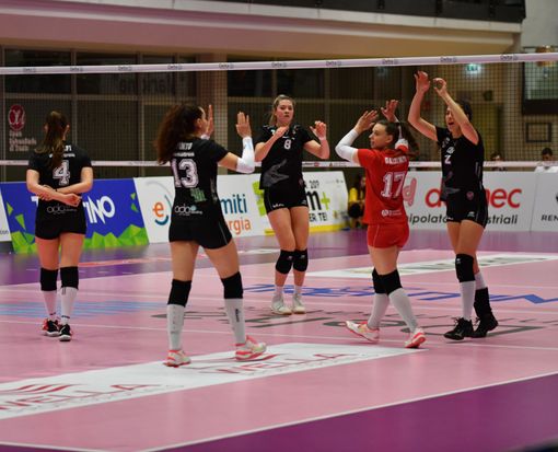 PALLAVOLO A2F. Punto d'oro per la Futura contro la Delta Informatica Trentino PALLAVOLO A2F. Punto d'oro per la Futura contro la Delta Informatica Trentino
