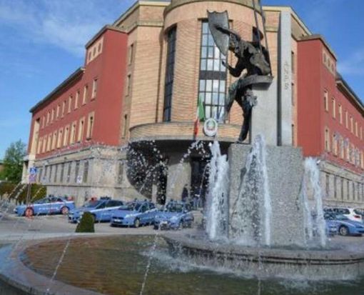 Varese, controlli della Questura negli esercizi pubblici: poca igiene, sospesa l'attività di una macelleria