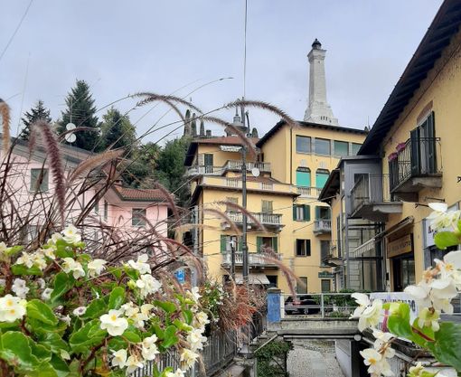La terrazza del Faro di Besozzo si trasforma in un cinema all'aperto