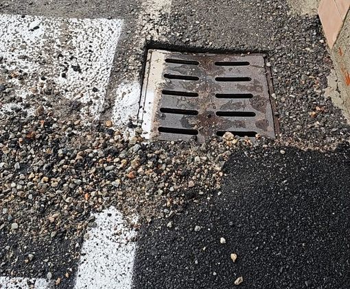 Smottamento a Cavaria con Premezzo, chiuso un tratto di via IV Novembre