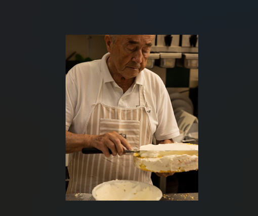 Addio a Giovanni Bianchi, il pasticciere simbolo della tradizione gallaratese Addio a Giovanni Bianchi, il pasticciere simbolo della tradizione gallaratese