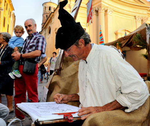 Studenti protagonisti della ventunesima edizione di "Arti e Mercanti" di Asti (VIDEO) Studenti protagonisti della ventunesima edizione di "Arti e Mercanti" di Asti (VIDEO)