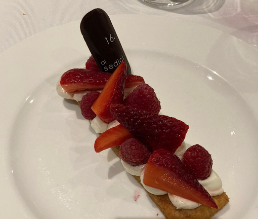 FOTO - La maestria di chef Portogallo "sposa" Grana Padano e vini lombardi