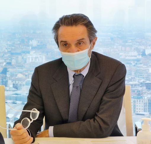 Fontana: «Da lunedì tamponi rapidi a disposizione di Ats e Asst»