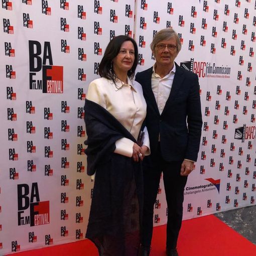 La vicesindaco Maffioli con il regista August