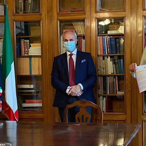 Laghi Sicuri, stamattina in Prefettura la firma del protocollo d'intesa con i Comuni per contrastare l'abusivismo commerciale