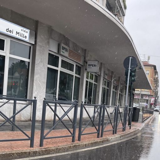 Chiede aiuto in strada in viale dei Mille, cinquantenne soccorso