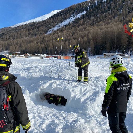 I vigili del fuoco di Varese esperti nelle emergenze anti valanga