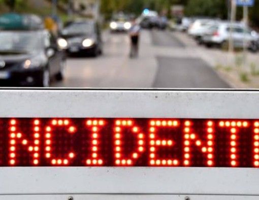Grave incidente stradale sulla A26, riaperto il tratto tra Carpugnino e Baveno. Code di 4 chilometri