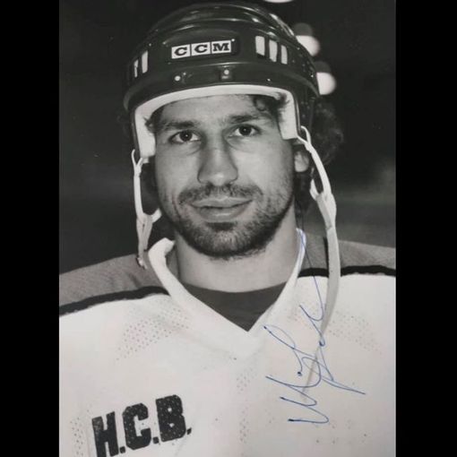 L'HC Bolzano ricorda così il grande Mark Pavelich, trovato morto a 63 anni