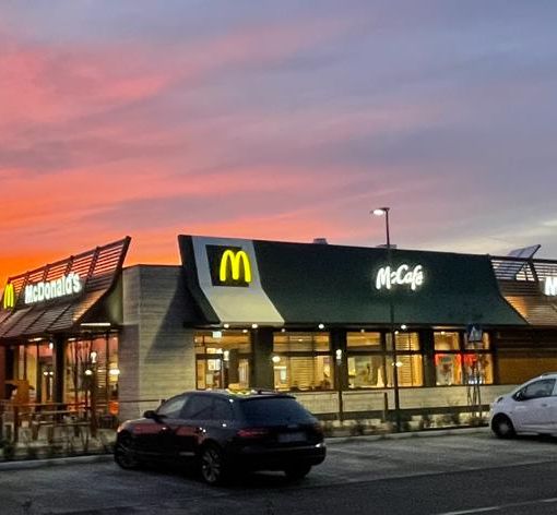 Giovedì l’inaugurazione del McDonald’s di Gavirate. Con un pomeriggio dedicato a bimbi, famiglie e adulti