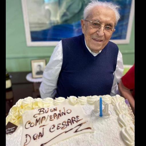 Monsignor Cesare Catella in occasione del suo 101esimo compleanno