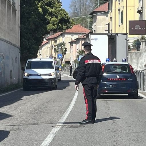 I carabinieri sul luogo dell'incidente
