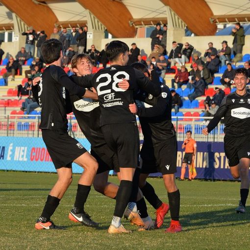 Il raddoppio di Perin (foto Domenico Ghiotto)