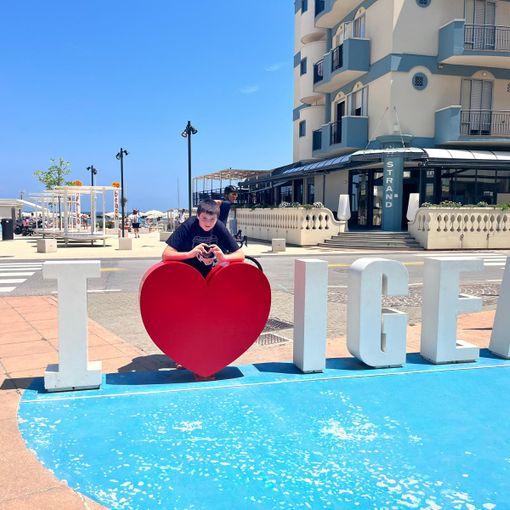 IL MARE DEI VARESINI/2 - Igea Marina, dove &quot;fare baracca&quot; è una cosa seria