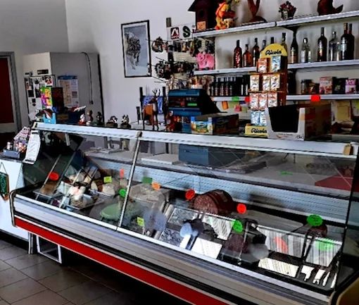 Veddasca, il negozio di alimentari non chiuderà