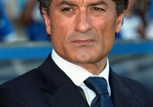 Claudio Gentile nasce a Tripoli, in Libia, il 27 settembre 1953. Veste le maglie di Varese, Juventus (con cui vince 6 scudetti, 1 Uefa e 1 Coppa delle Coppe), Fiorentina e Piacenza. È campione del mondo in Spagna nell'82 e la sua Under 21 vince l'Europeo 2004