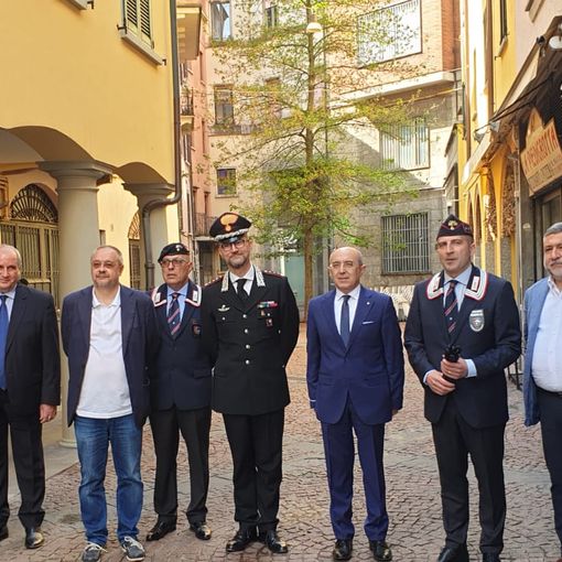 Orgoglio Varese e ANC fanno battere il cuore: inaugurato un defibrillatore pubblico