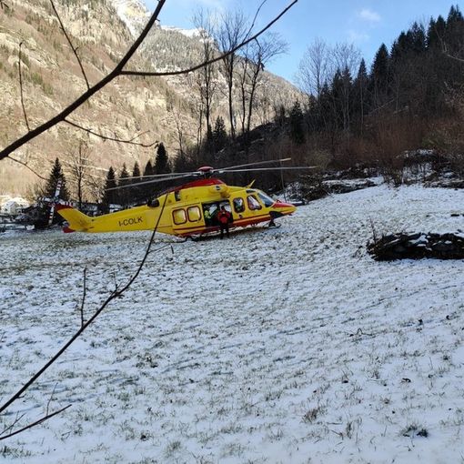 VIDEO. Cacciatore cade e si rompe il femore, intervento dell'eliambulanza