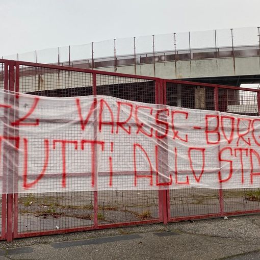 &quot;Tutti allo stadio&quot;: la curva ci crede e chiama a raccolta per Varese-Borgaro. Varesina nel fuoco di Sant'Angelo. Solbia al Chinetti per ripartire