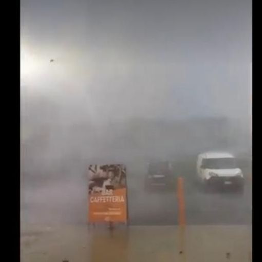 VIDEO. Downburst a Tradate spazza via tutto ciò che si trova davanti