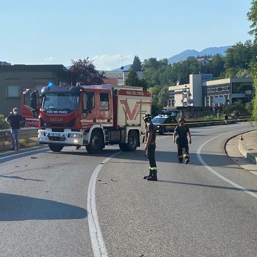 Il punto di via Peschiera bloccato dal grave incidente
