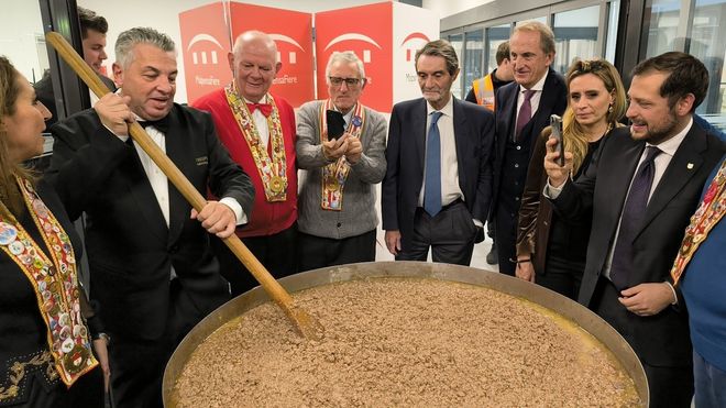 L'Italia si prepara al raduno nazionale con il Magistero dei Bruscitti: «Tutti a Busto Arsizio tra arte, cibo e industria» L'Italia si prepara al raduno nazionale con il Magistero dei Bruscitti: «Tutti a Busto Arsizio tra arte, cibo e industria»