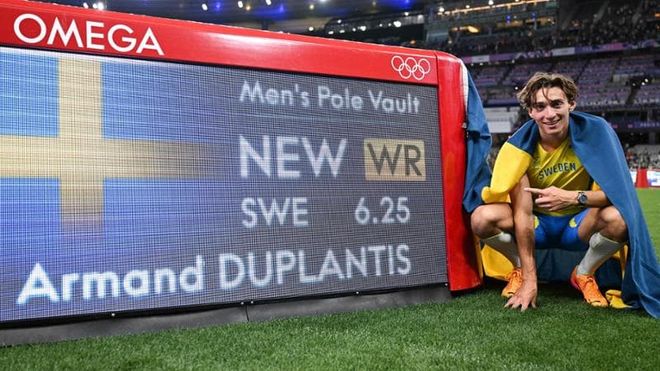 Armand Duplantis e il suo record Armand Duplantis e il suo record