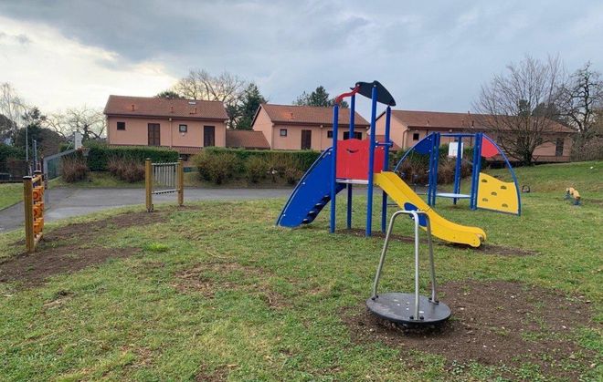 Terminati i lavori di ammodernamento dei parchi del paese (foto Comune di Viggiù)