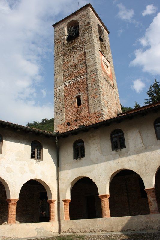 Tra scienza e musica con gli Amici della Badia di San Gemolo in Ganna Tra scienza e musica con gli Amici della Badia di San Gemolo in Ganna
