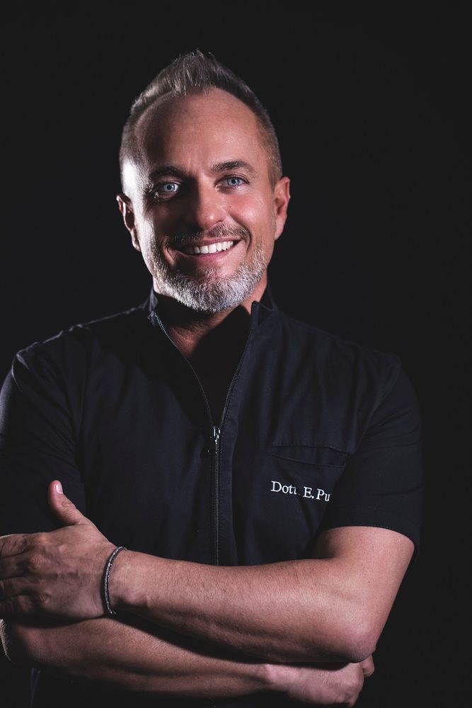 Il libro “White Identity, cosa nasconde un sorriso perfetto”  del Dott. Emanuele Puzzilli nei primi posti della classifica Amazon