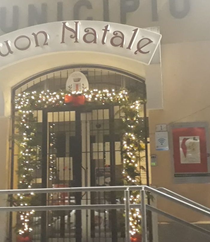 Si accendono le luci sul Natale di Marnate