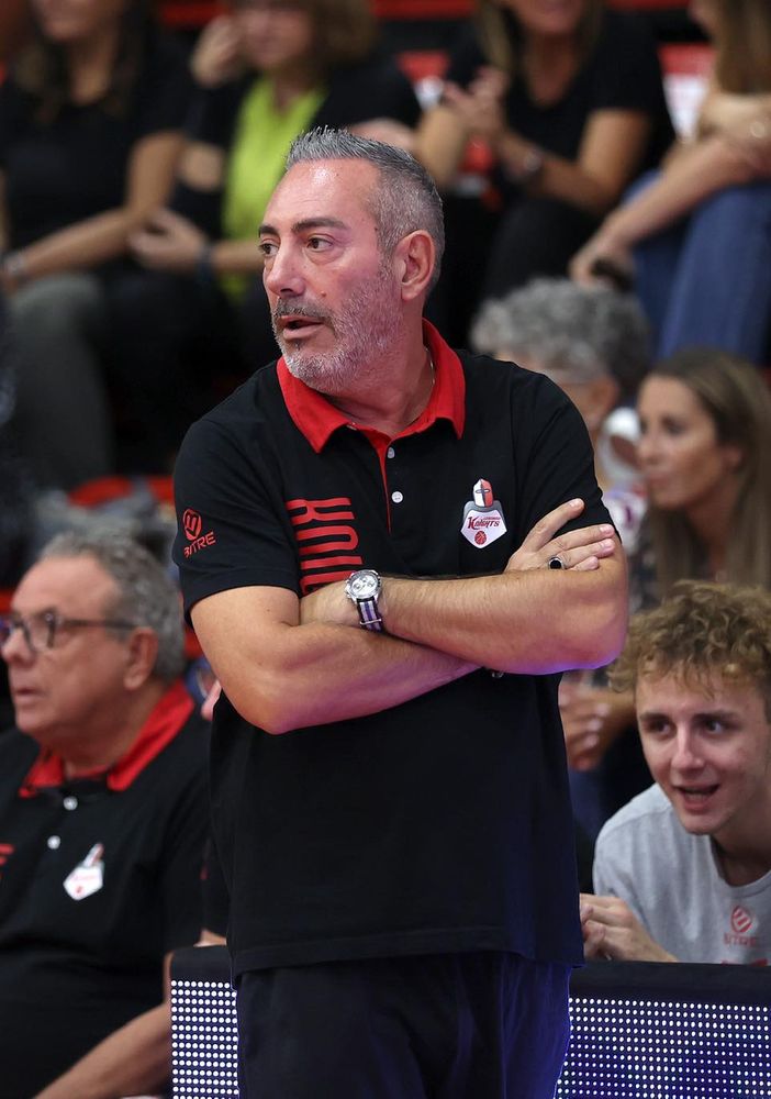 BASKET. Il presidente Marco Tajana commenta la rottura con Eliantonio: «Finito il feeling, andiamo avanti con le nostre idee»